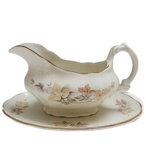 🍒 1985 England ROYAL DOULTON Devon Gravy Boat w/ Platter Lambethware Vtg Retro